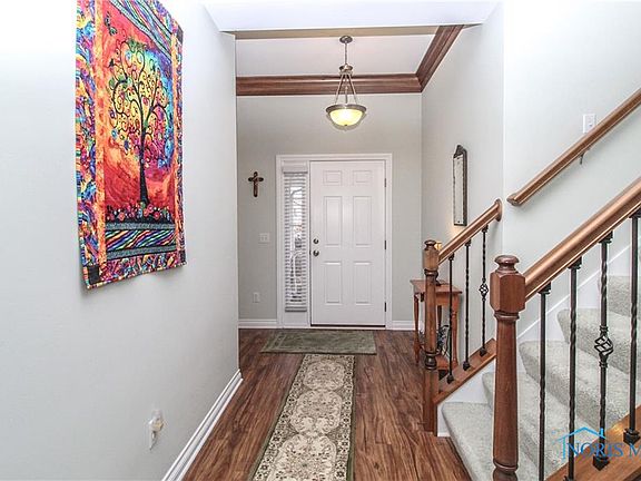 5th image of 6932 Old Pine Ln