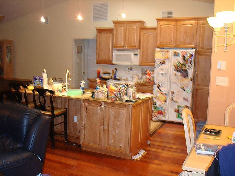 2nd image of 27367 Imperial Oaks Cir