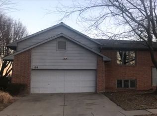 130 S Lark Ln, Wichita, KS 67209