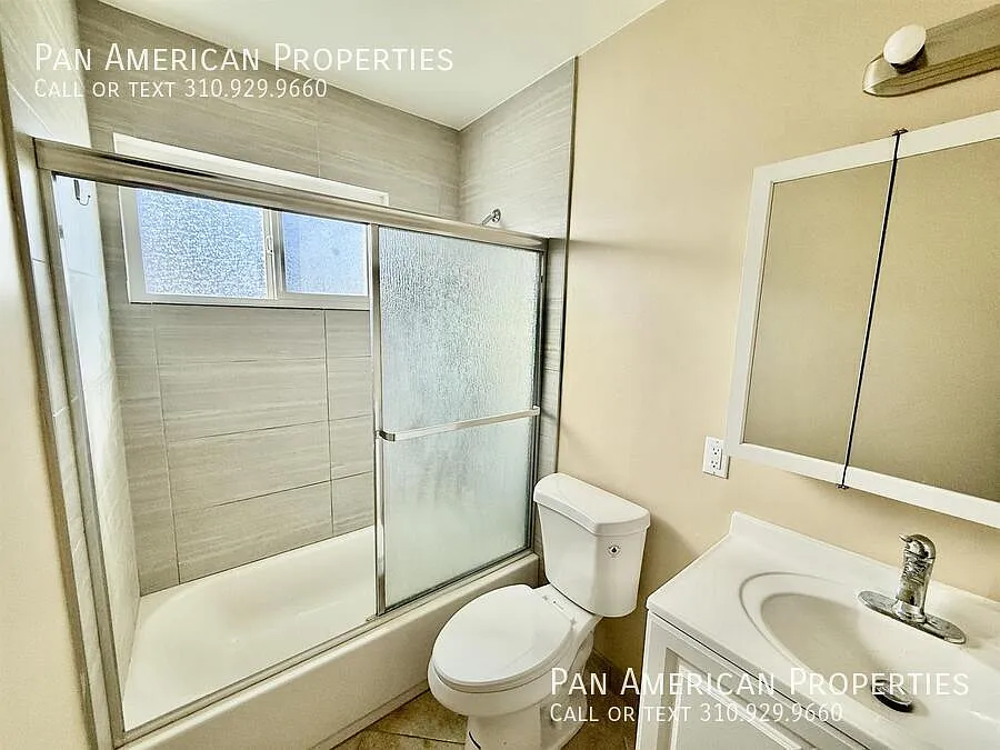 2 bed, 800 sqft, $2,495 — Photo 2
