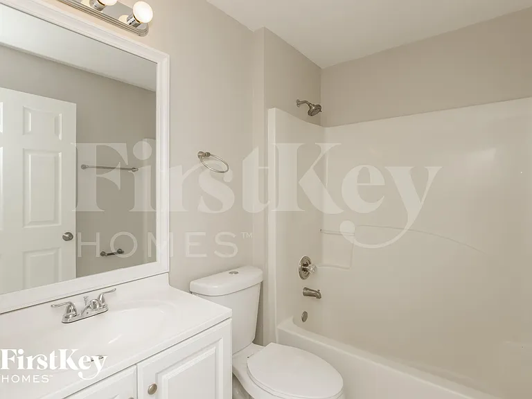 2201 Wagonwheel Ave SE — Photo 12