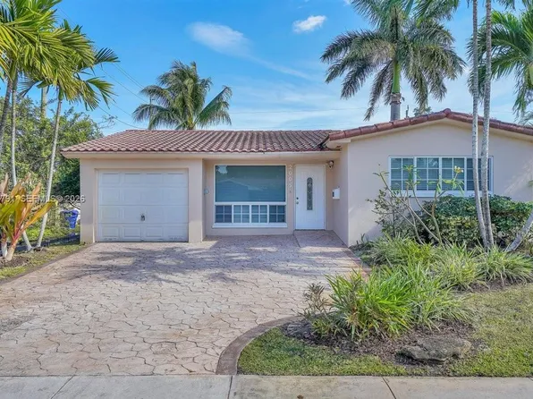2005 N 36th Ave, Hollywood, FL 33021