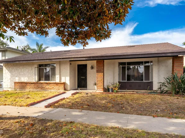 2065 Rhonda St, Oxnard, CA 93036
