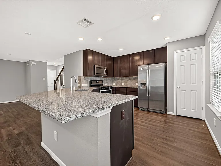 8932 Hollister Commons Ln — Photo 12