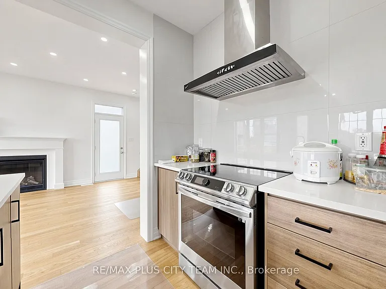 1 George Roman Ave — Photo 12