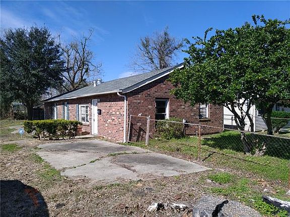 3rd image of 1833 Wagner St
