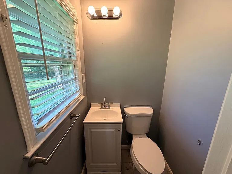 1314 McRee Dr — Photo 22