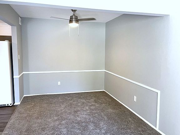4th image of 30119 Lorraine Ave