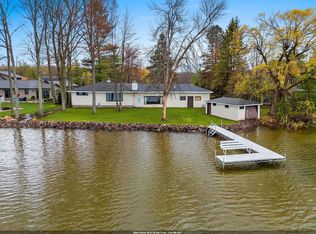 W8314 Rustic Dr, Clintonville, WI 54929