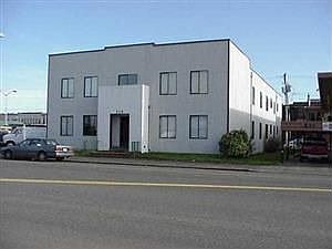 1st image of 215 E 1st St APT 201