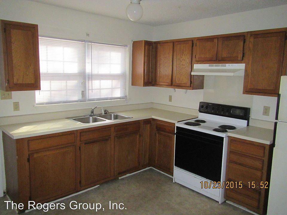 1st image of 204 Peace St