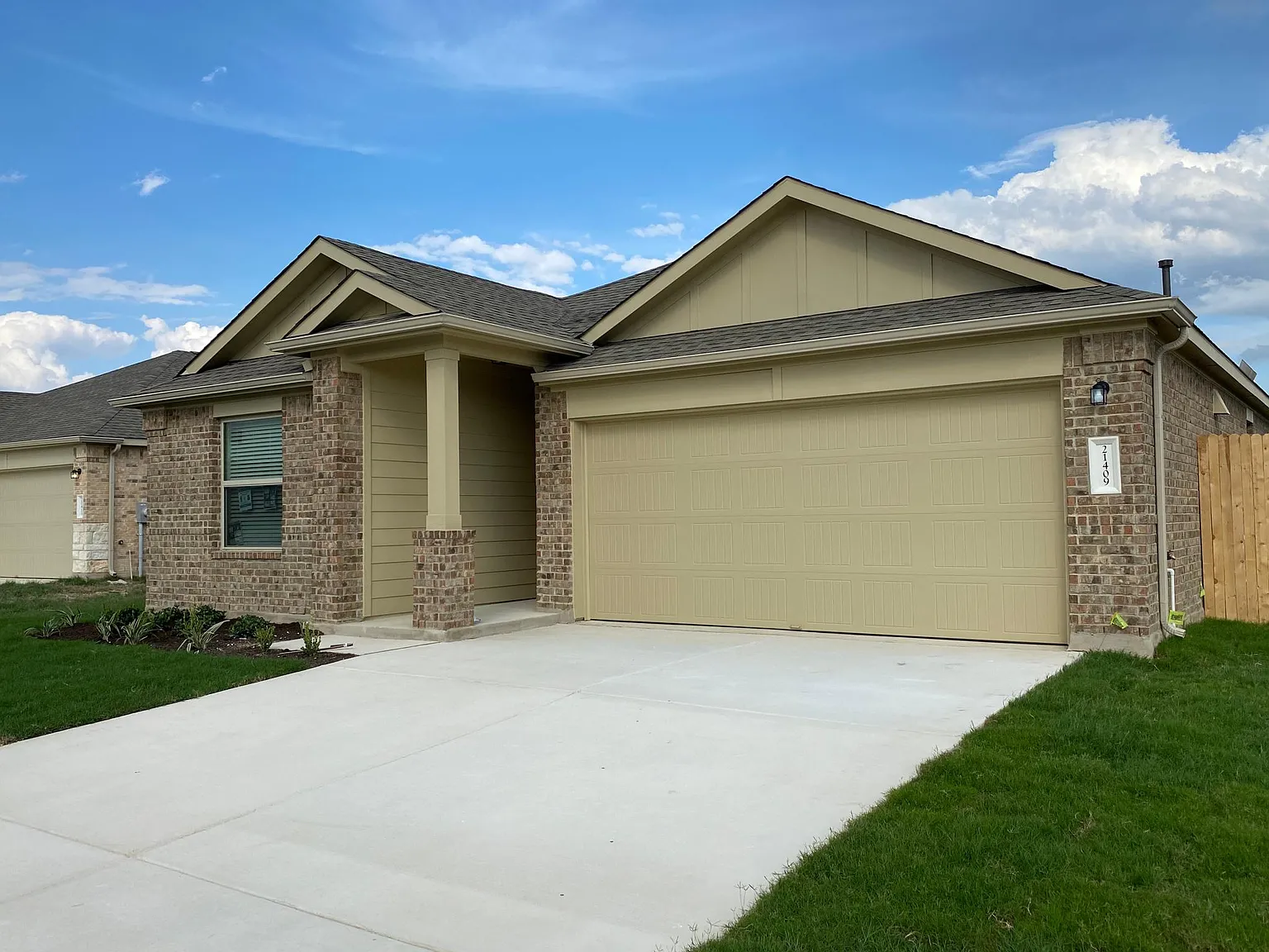 21409 Wilmiller Ln — Photo 2