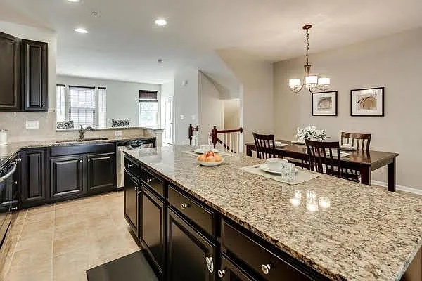 8609 Enoch Pratt Dr — Photo 18