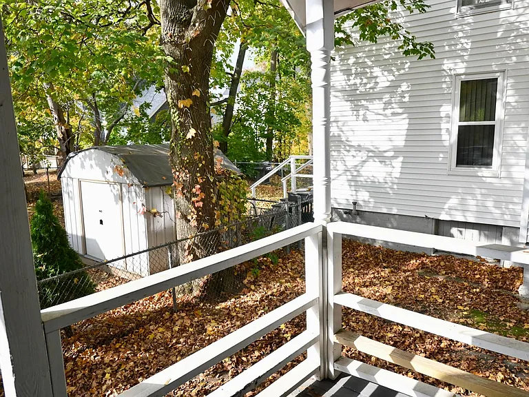 Private Entry Way and Small Porch only accessible to the leaser
