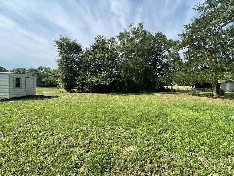 170 Sidney Ave — Photo 3
