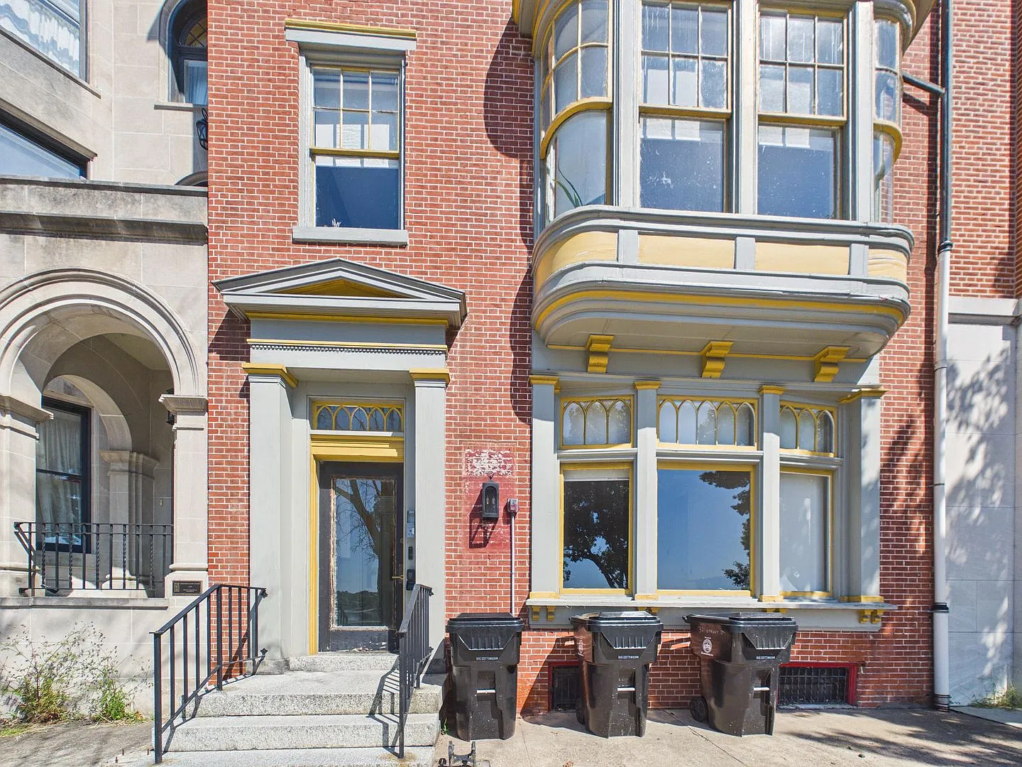Bishops Court - 321 N Front St — Photo 3