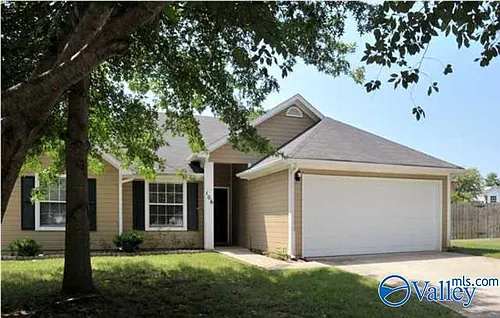 106 Vistawood Ct Photo 1