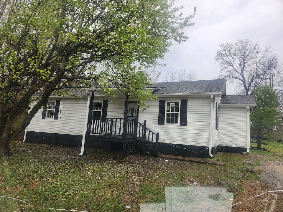 1st image of 131 Wayne St