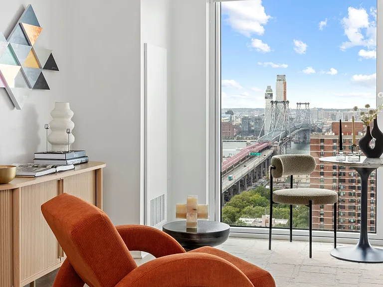 55 Suffolk St #1411 — Photo 38