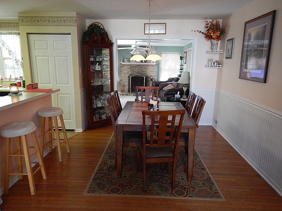 5th image of 550 Stonewall Dr