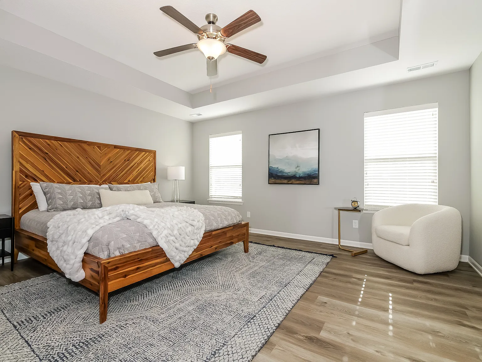 4 bed, 2.5 bath, 2007 sqft, $2,425 — Photo 3