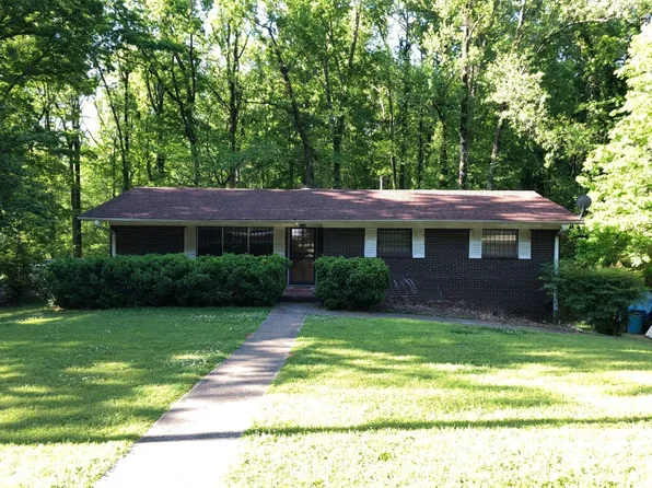 2504 October Dr, Adamsville, AL 35005