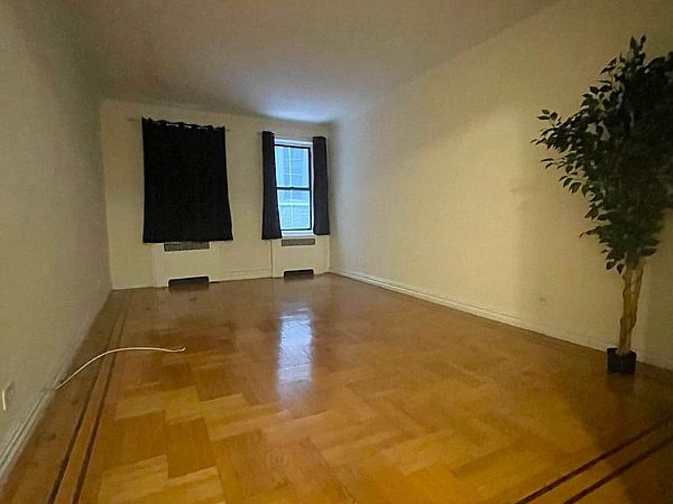 1st image of 105 E 24th St APT 2D
