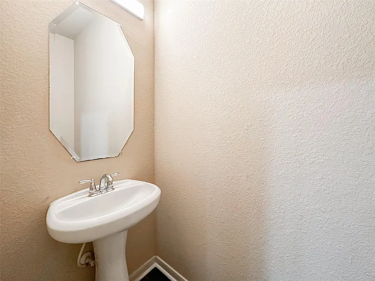 16771 Mammoth Springs Dr — Photo 5