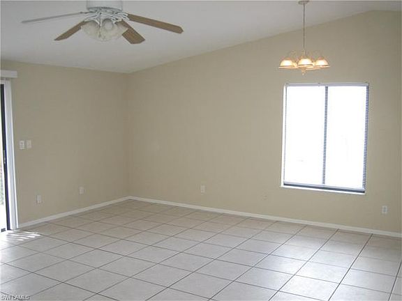 4th image of 18481 Sandy Cove Dr