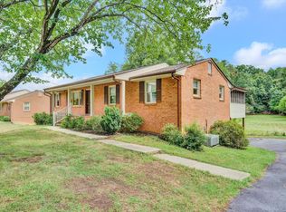 3780 Chesterton St SW, Roanoke, VA 24018