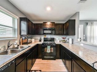 162 Kelly St, Angleton, TX 77515