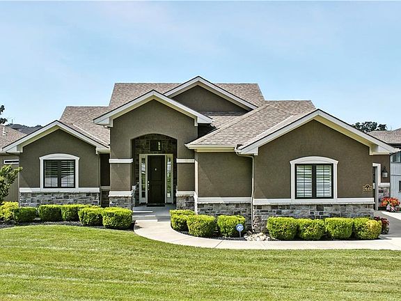 2nd image of 9649 Apple Blossom Ln