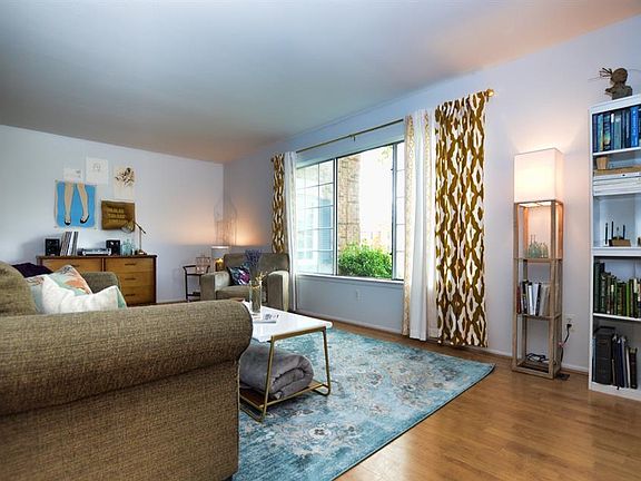 2nd image of 687 E Fox Hills Dr #1