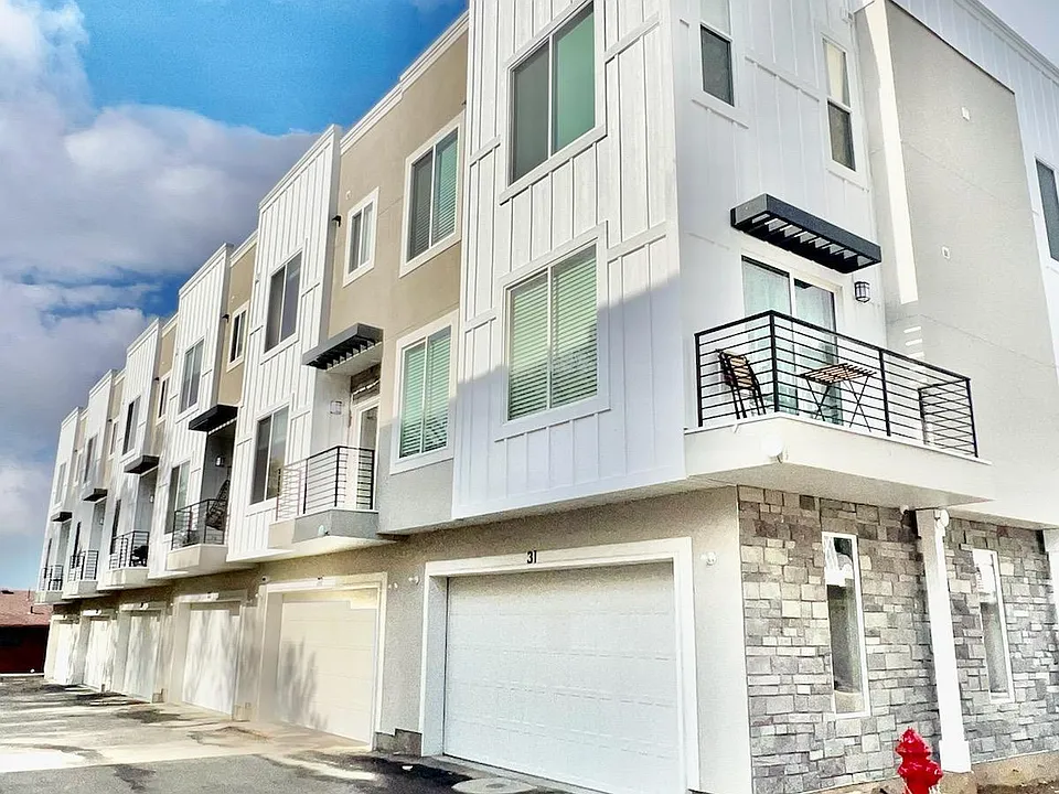 Mayfly Townhomes
