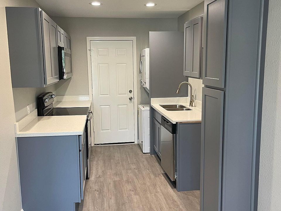 1st image of 12302 Palmsprings Dr #1A
