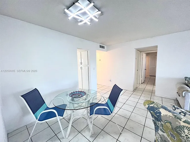 3030 Marcos Dr #T302 — Photo 5