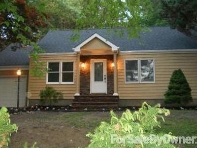 82 Laurel Hill Rd, Northport, NY, 11768