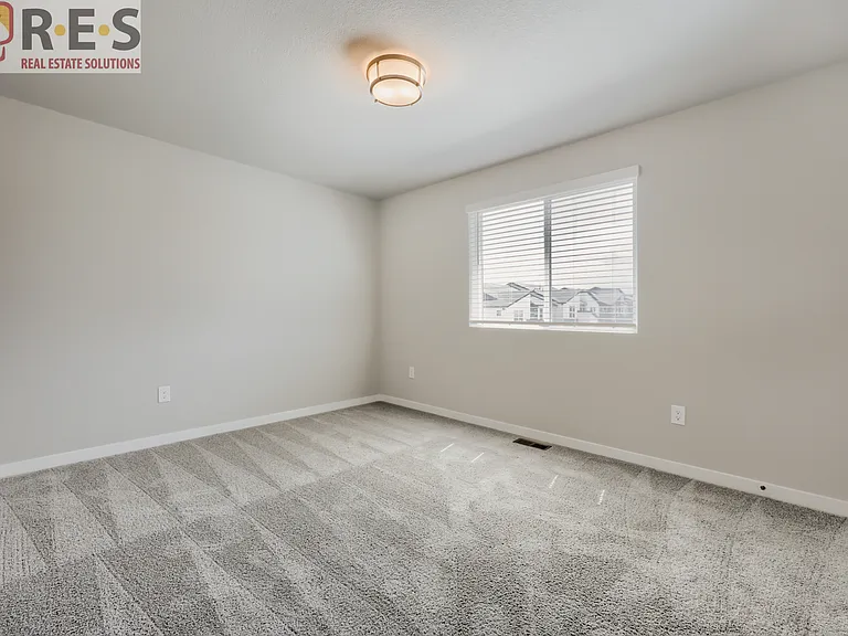 3659 Levy Park Dr — Photo 12