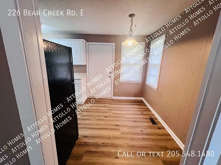 226 Bear Creek Rd E — Photo 8
