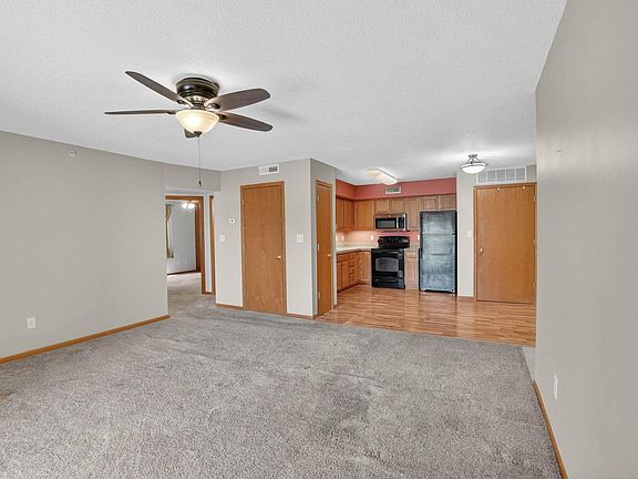 5th image of 4710 Chadwick Rd Unit 5