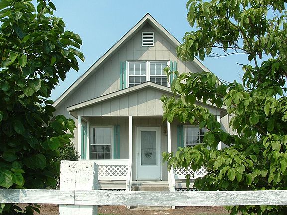 View of the front of the house from the highway
