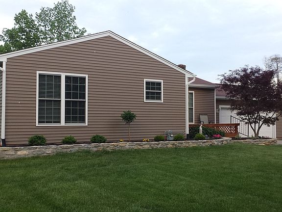 2nd image of 28192 Cedar Creek Dr