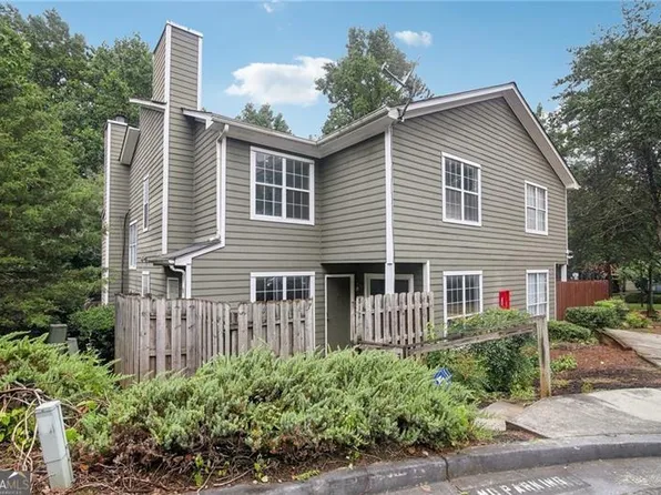 812 Wuthering Way, Norcross, GA 30093