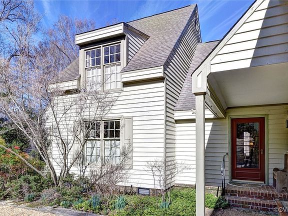 4th image of 103 Malvern Cir