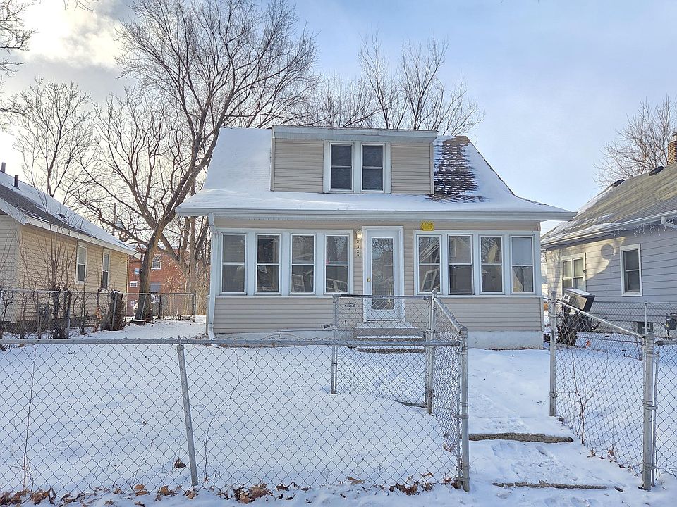 1st image of 3527 Oliver Ave N