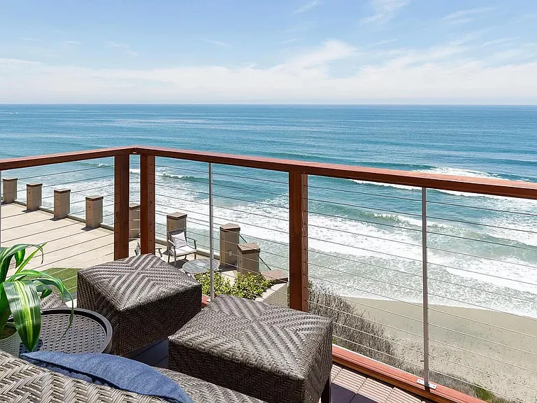 Encinitas Blvd — Photo 3
