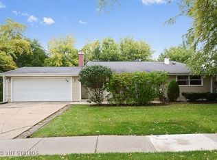 2019 W Parkview Cir, Hoffman Estates, IL 60169