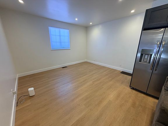5th image of 1925A Marin St