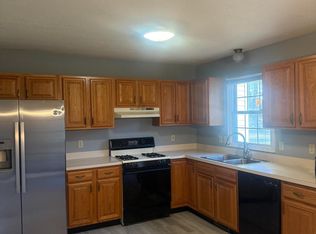 427 Crosswinds Dr, Lititz, PA 17543