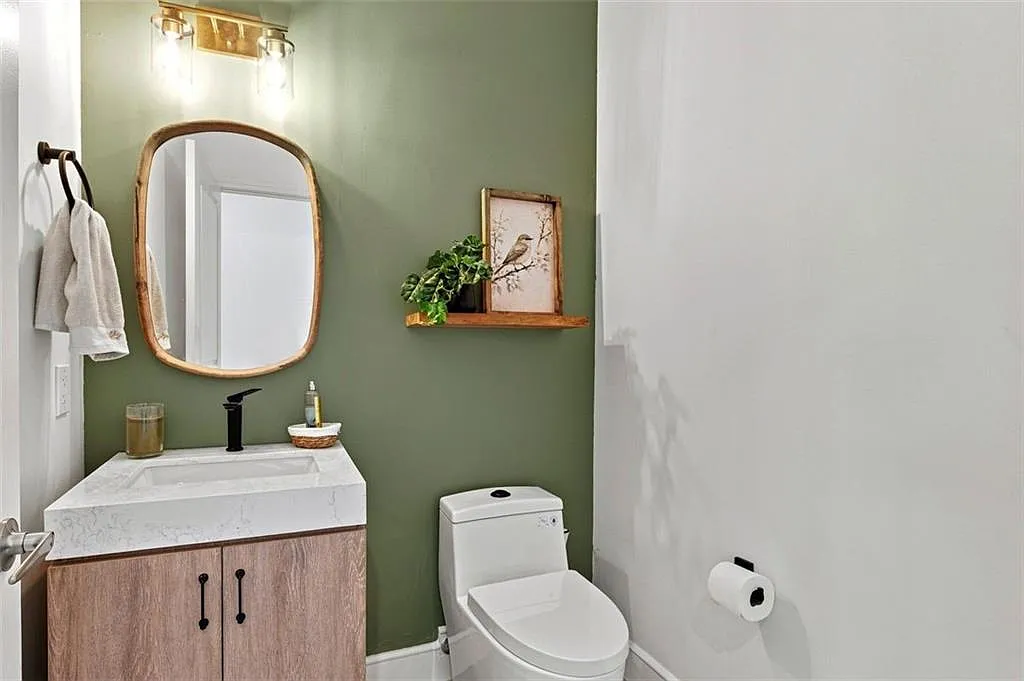 2 bed, 2.5 bath, 1512 sqft, $4,000 — Photo 4